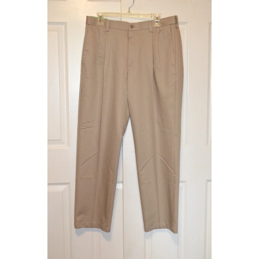 Haggar Designer Work to Weekend Khaki Pants Men's Size 34x30 Comfort‎ Waist